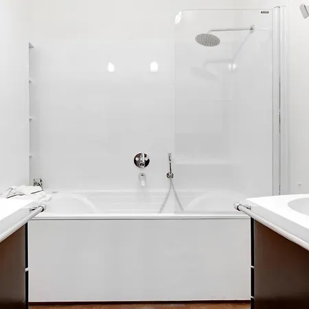 Appartamento Bnbnova - Le Marais & Place De La Republique - 3br *