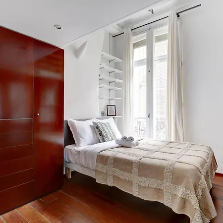 Appartamento Bnbnova - Le Marais & Place De La Republique - 3br *