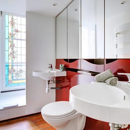 Bnbnova - Le Marais & Place De La Republique - 3br Parigi